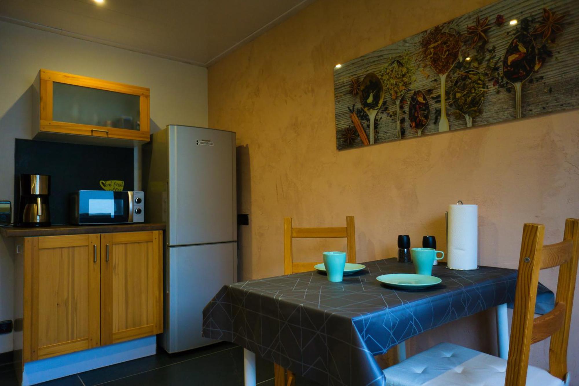 Gemuetliche Wohnung Mit Neckarblick إبرباخ المظهر الخارجي الصورة